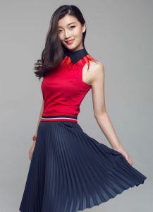 杨小曼